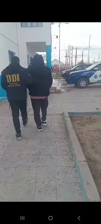 037ae8ff-51da-487a-8207-942e7ac2e338