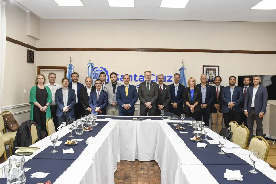 3a51a721556b19a19f34e1810069fc7f_XL