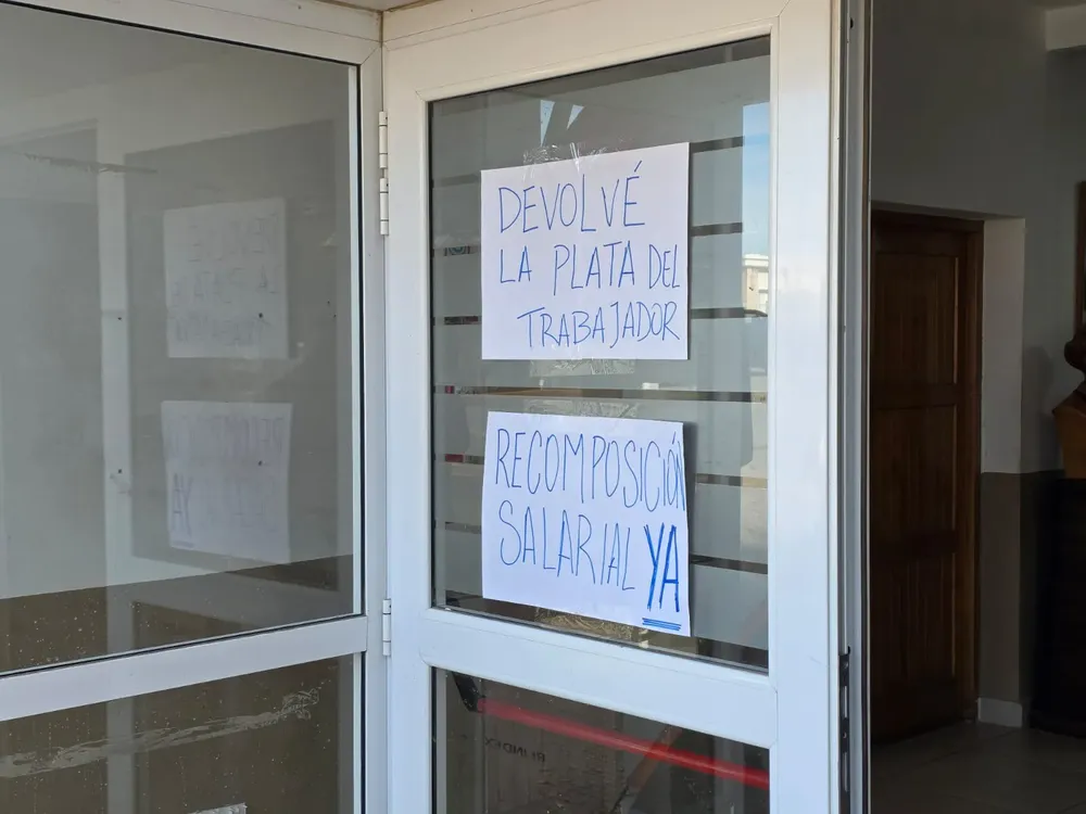 WhatsApp Image 2025-05-05 at 23.46.40