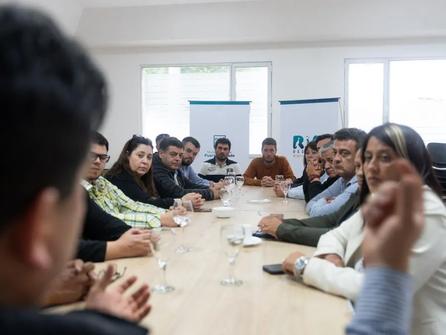 716e0844df1c1ba2eface3d83be8410f_XL