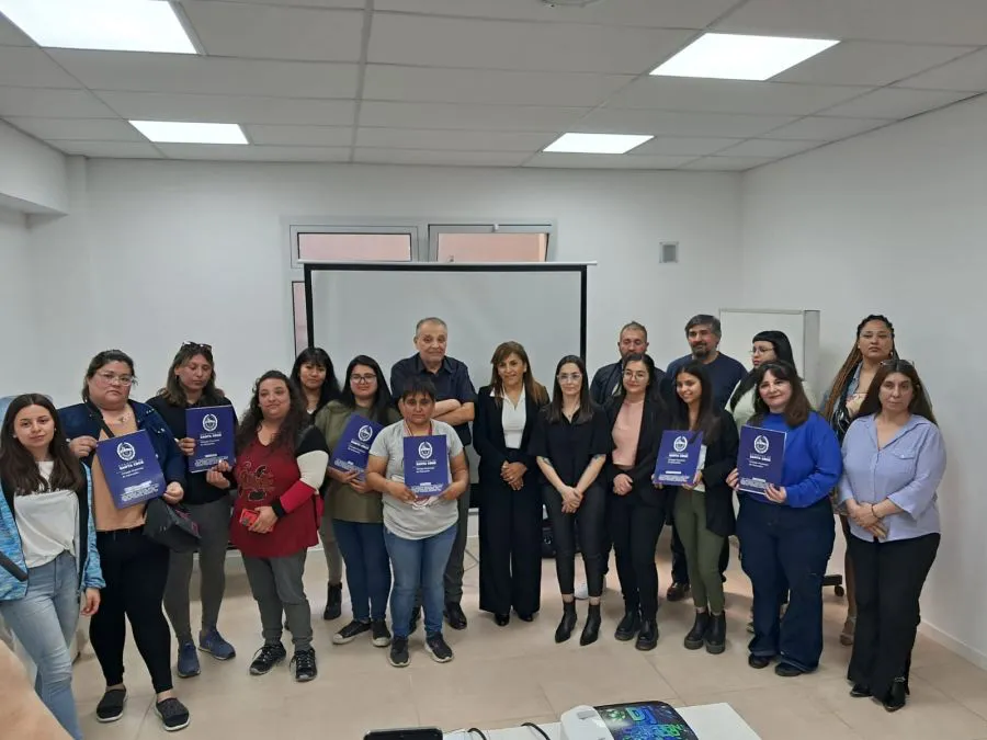 1b22d97e309e40683497039b91e730a5_XL