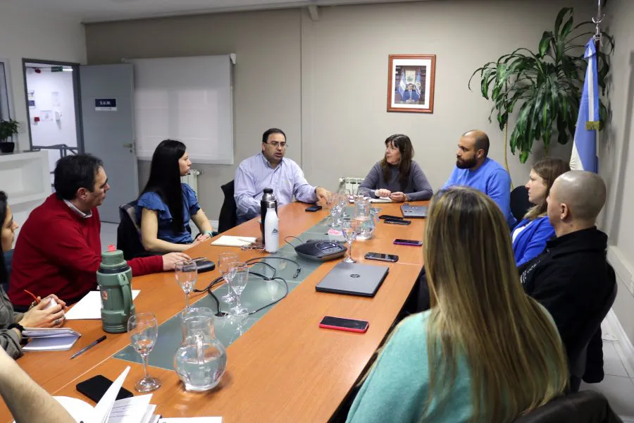 60a33ebea30ba2385a2144f1d668dd75_XL