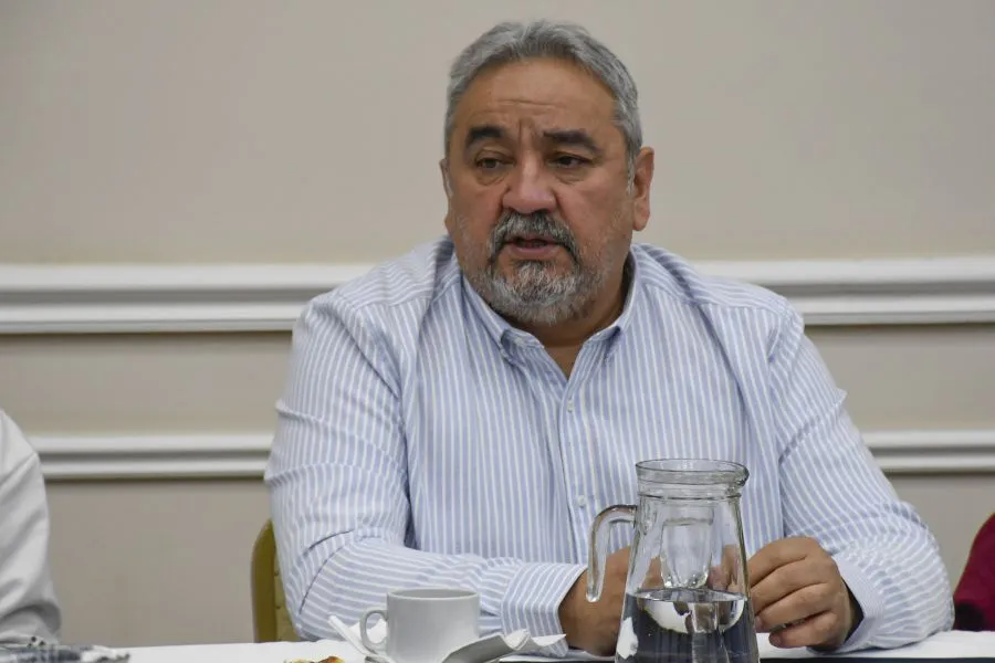 f347fc91e996ecd8941f9287ae4d4b09_XL