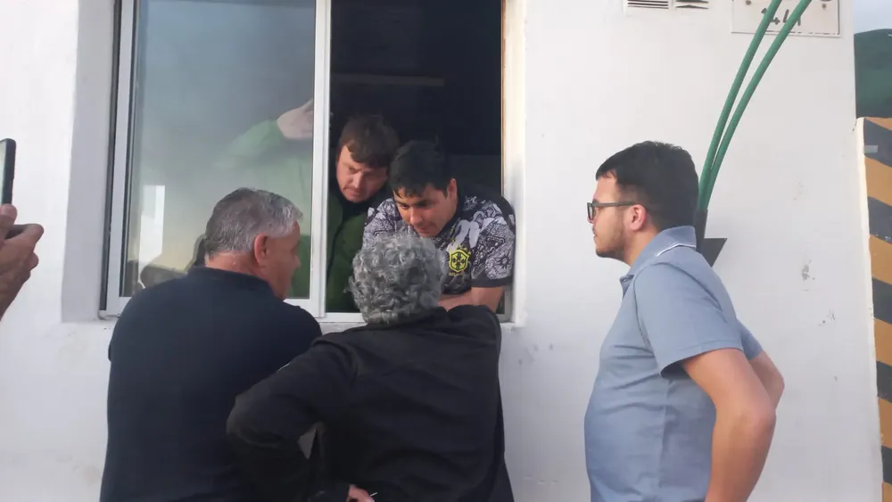 WhatsApp Image 2024-11-21 at 00.47.02 (2)