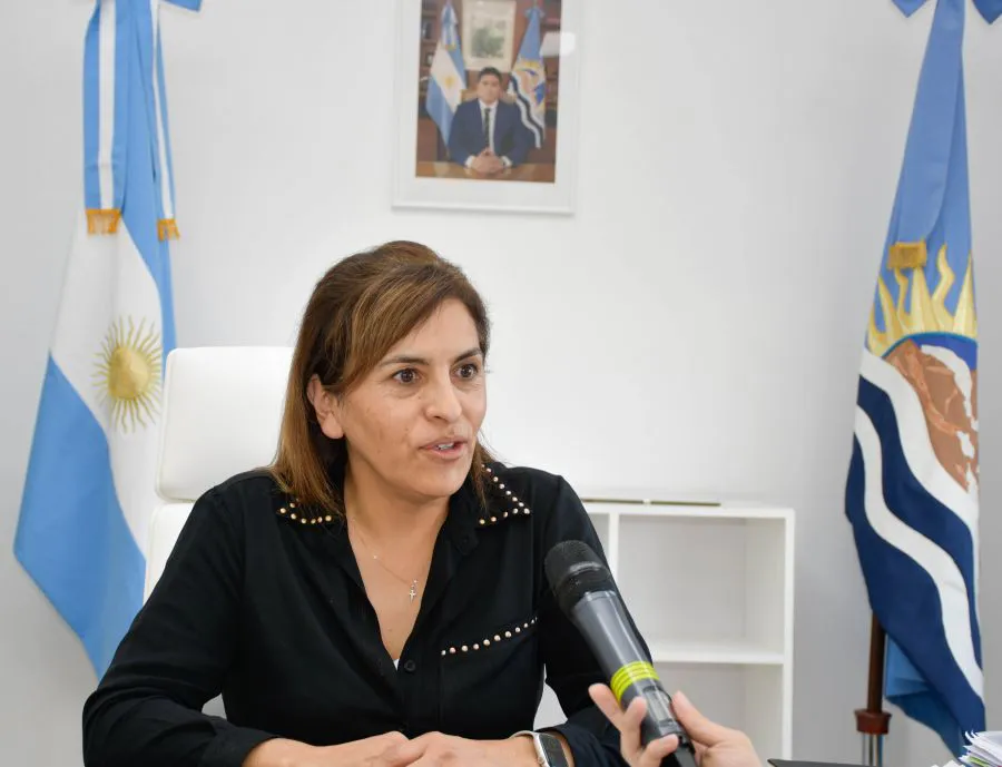 27d47d83bd289db021204746593d0388_XL