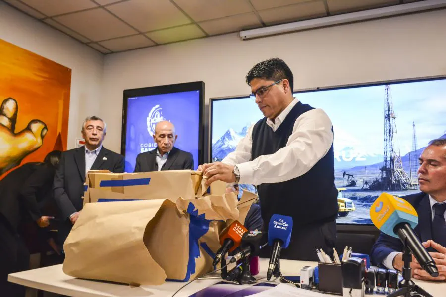 871f5ba419cf6ea62fe05f4196d034dc_XL