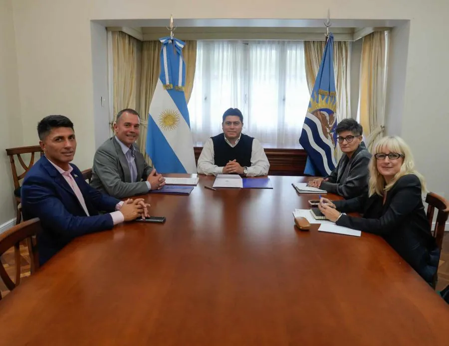 8473f39d55ec1b43eb6582d3a5606636_XL