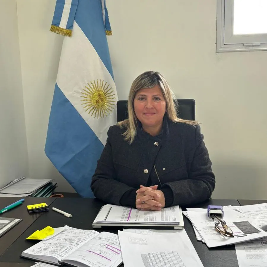 63d9495b673ff76c38478651baab6625_XL