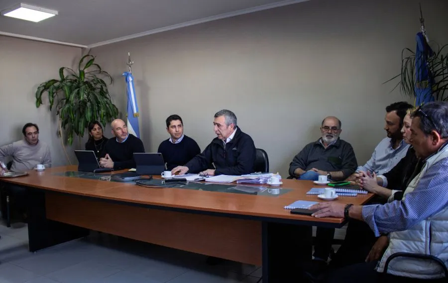 a4fb2bb29a06176b91bae760c0da77d4_XL