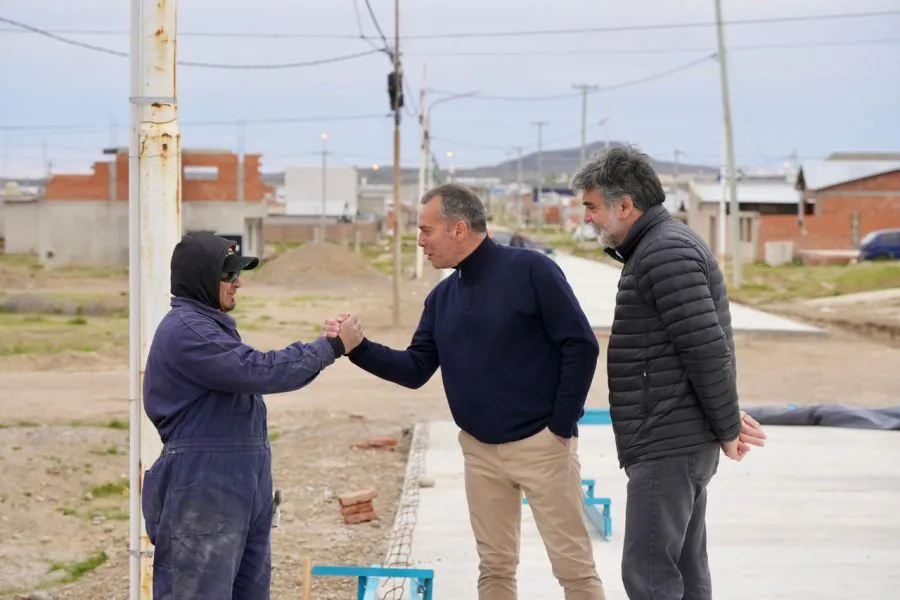 52443b0f6b9cd0ddd2b9128f191f4fe5_XL