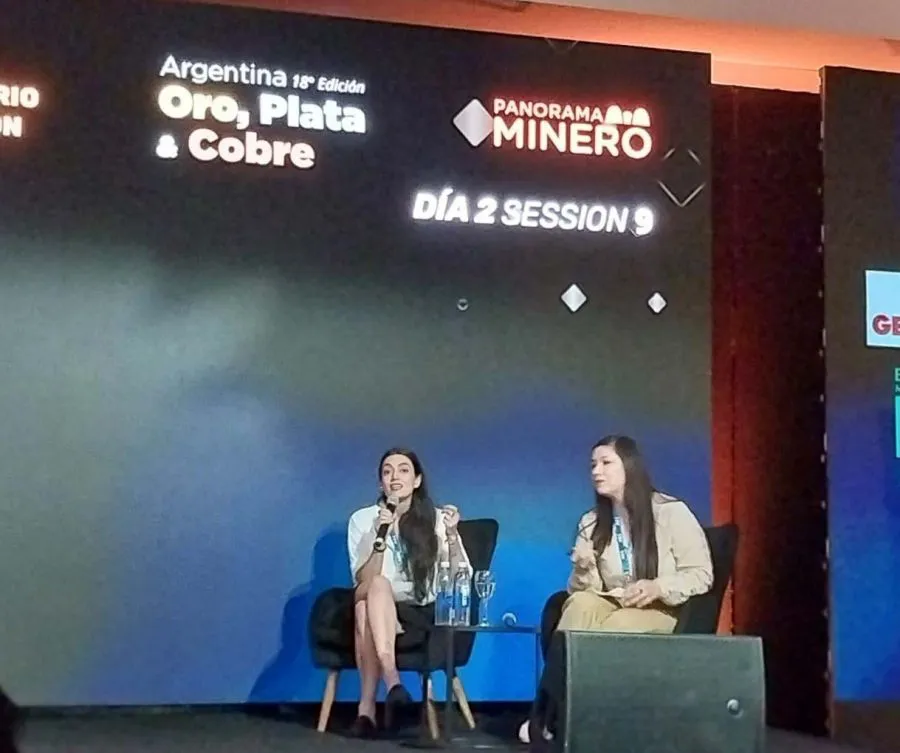 771c67628550ab94385f383eb9dc926c_XL