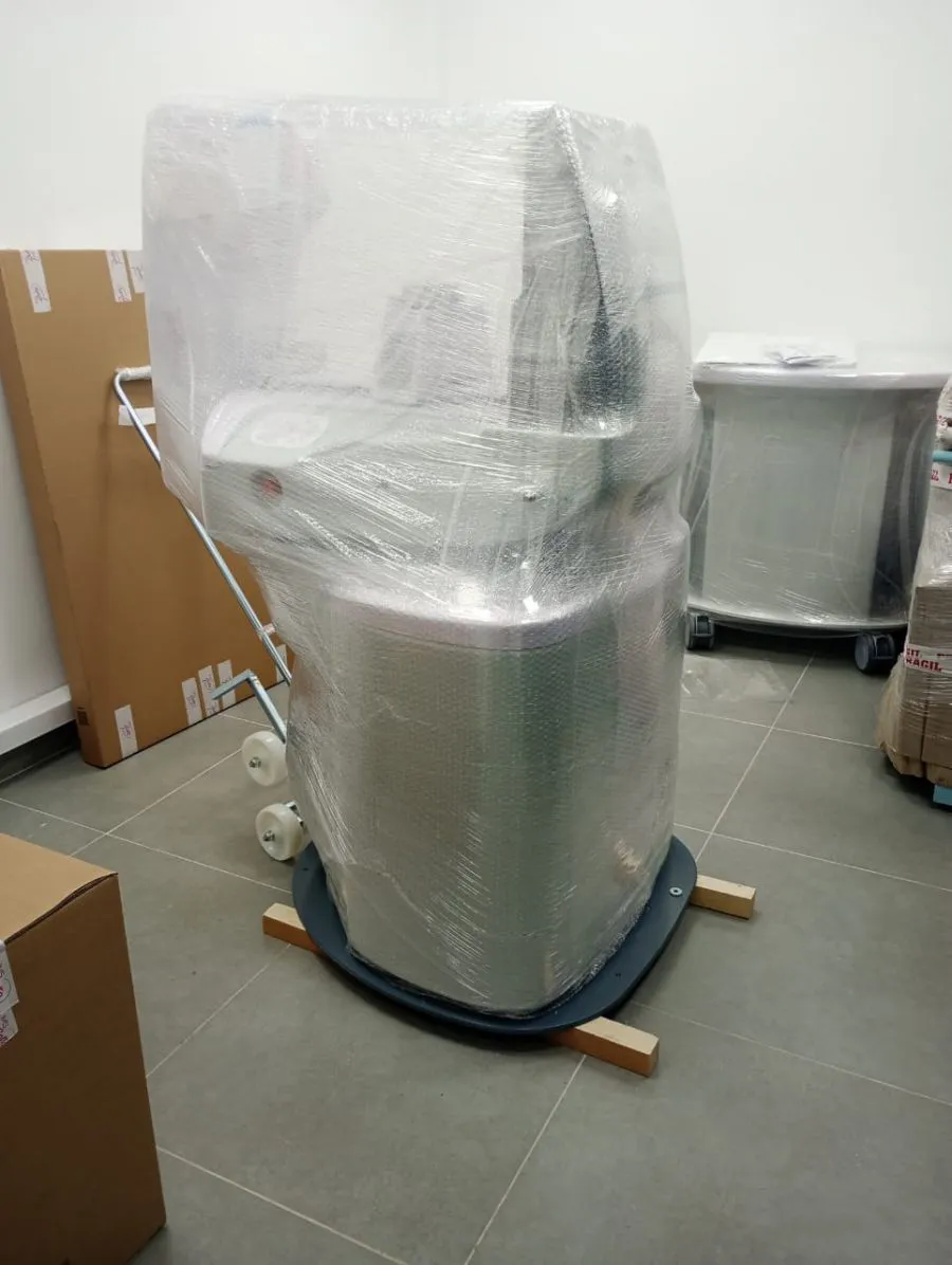 ed4c8547a61b35c1511e0e6b6009ffb3_XL