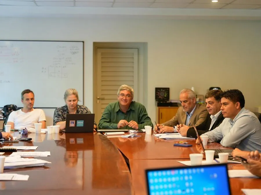 36ebdc3f9bfc1c869b2f4f2a1c9396cd_XL