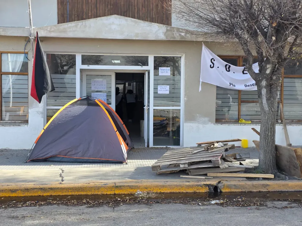 WhatsApp Image 2025-05-05 at 23.46.39 (1)