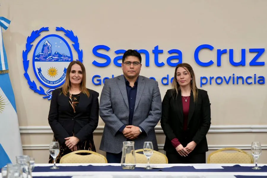 2ab1aec3c713ae7f7043b02de2f44be9_XL